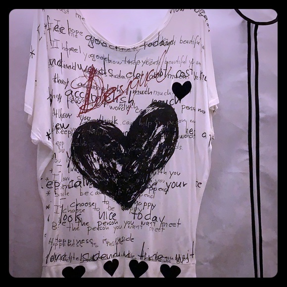 Desigual Tops - 💜 Desigual heart top 💜 Desigual Tops - 💜 Desigual heart top 💜